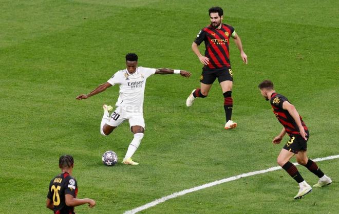 业的资助 业的资助